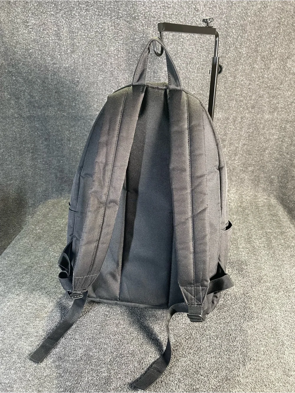Herschel Classic Backpack BLK Black XL 30L